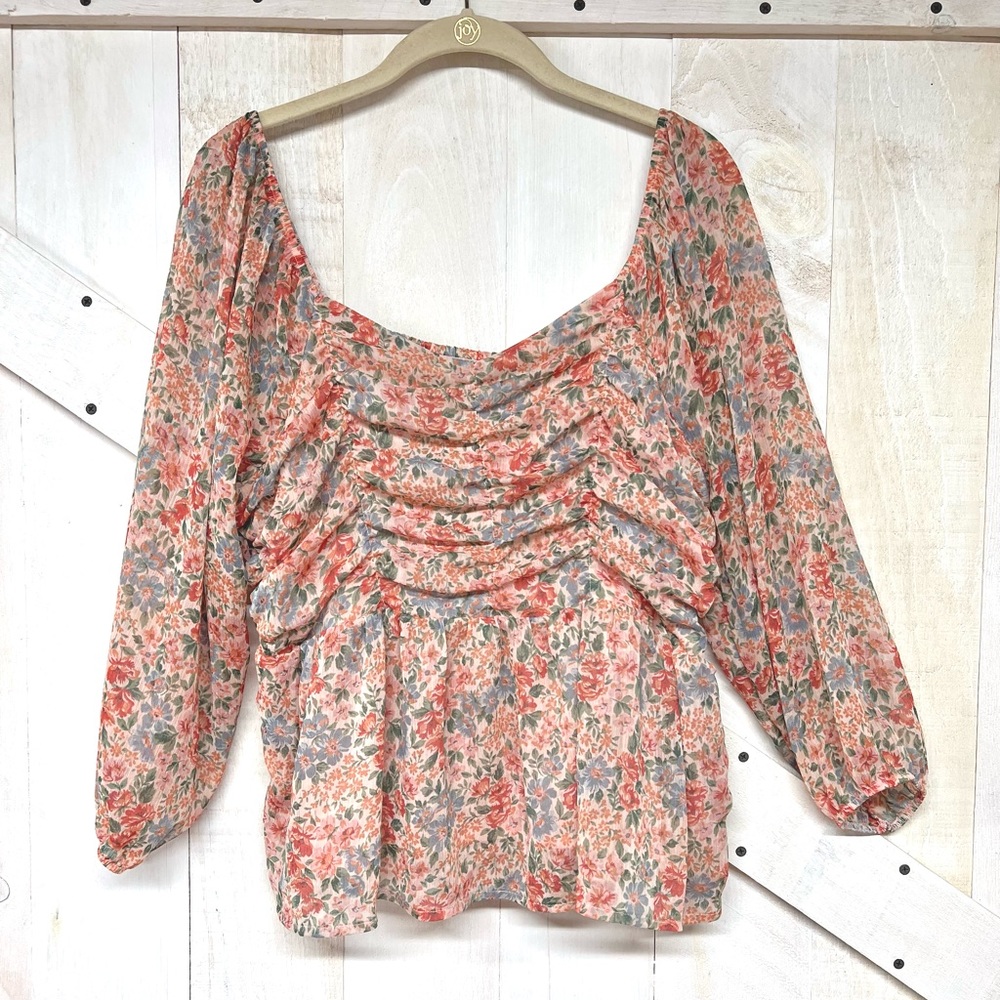 American Eagle Chiffon Ruched Babydoll Blush Floral Blouse, Size Large
